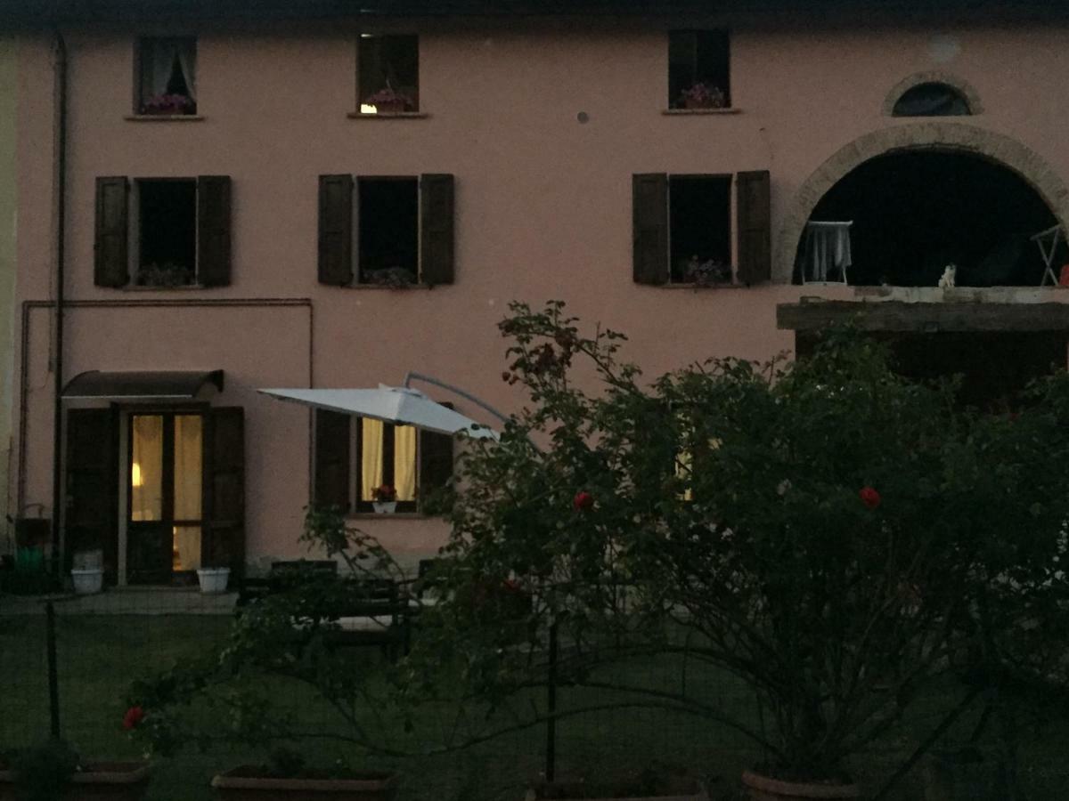 بريشيلّو B&B Happiness In The Country المظهر الخارجي الصورة